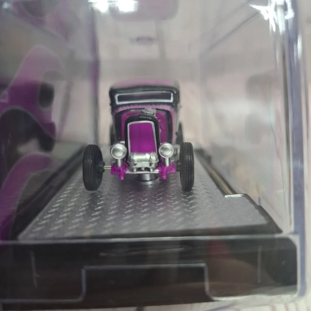 2025 M2 Machines Coca Cola 1932 Ford Tudor Sedan Fanta Purple 1/64 Sealed